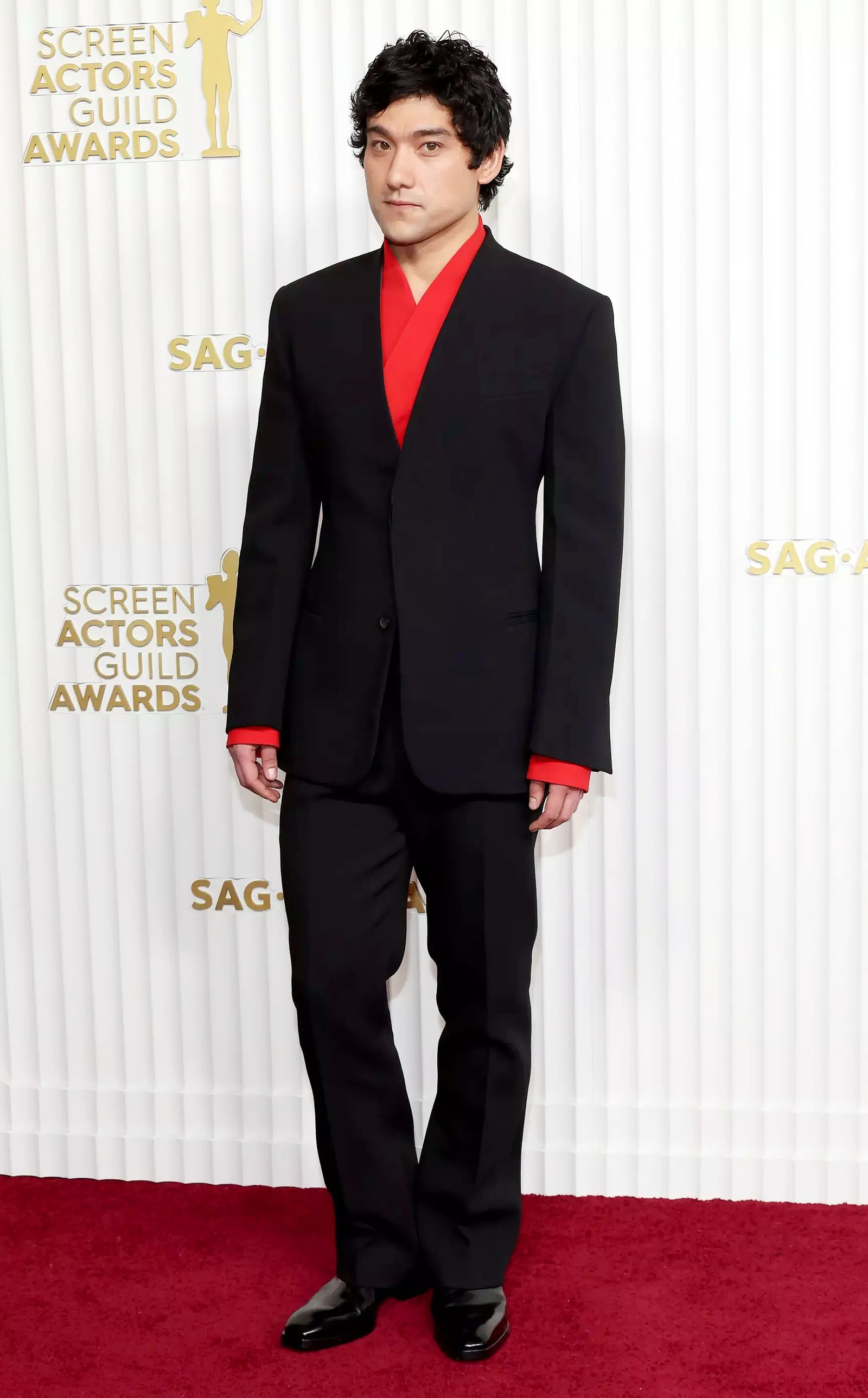 Уилл Шарп в Ferragamo на 29-й церемонии вручения премии Гильдии киноактеров SAG Awards Уилл Шарп в Ferragamo на 29-й церемонии вручения премии Гильдии киноактеров SAG Awards, 26 февраля 2023 г.