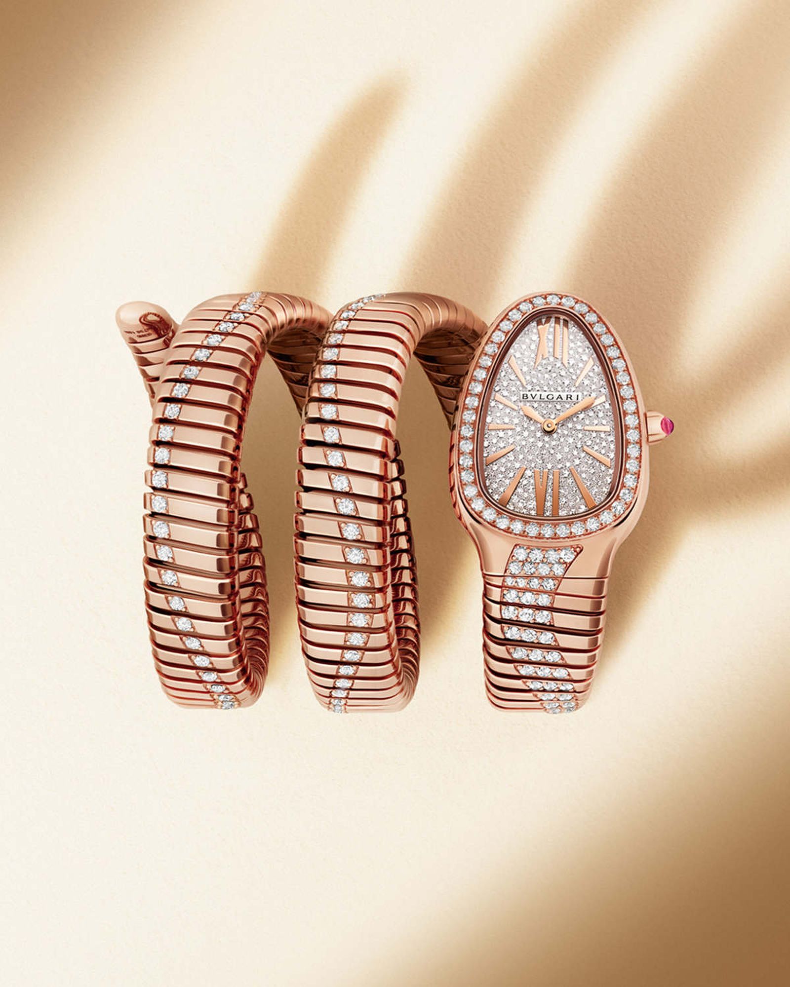 Выставка «Bvlgari Serpent: 75 лет бесконечных историй» в музее Тиссена-Борнемисы продлится до 16 апреля 2023, фото 14 Выставка «Bvlgari Serpent: 75 лет бесконечных историй» в музее Тиссена-Борнемисы, фото 14