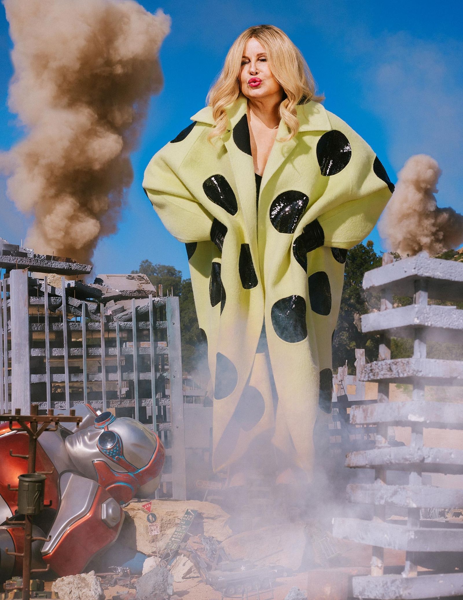 Дженнифер Кулидж в объективе Ленне Чай для W Magazine, фото 1