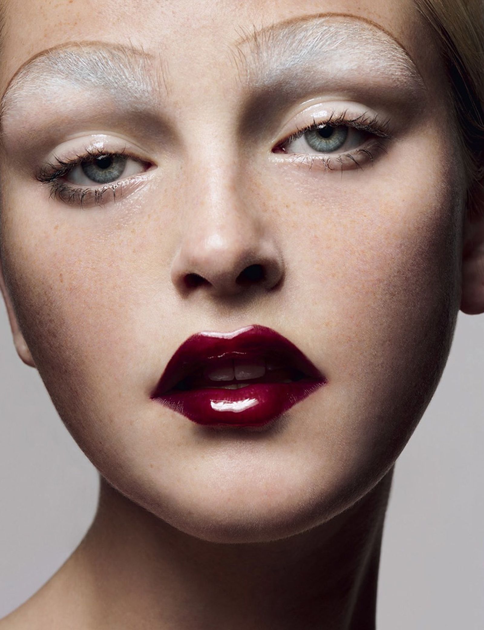 Chanel Beauty: Джин Кэмпбелл в фотосерии Лиз Коллинс для Vogue Germany, фото 1 Джин Кэмпбелл в фотосерии Лиз Коллинс для Vogue Germany, фото 1