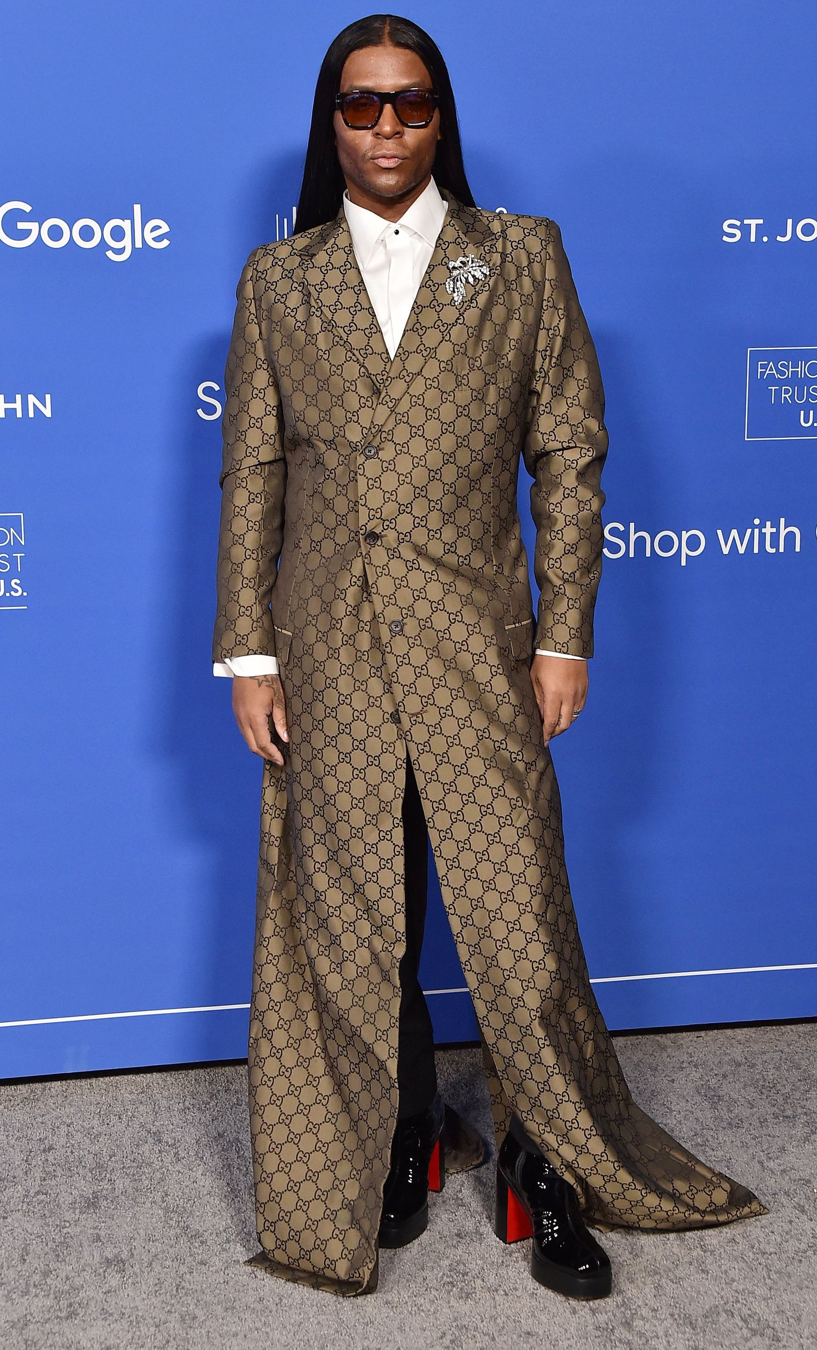 Лоу Роуч на церемонии вручения премий Fashion Trust US 2023 в Голливуде, фото 1 Лоу Роуч на церемонии вручения премий Fashion Trust US 2023 в Голливуде, 21 марта 2023 г., фото 1