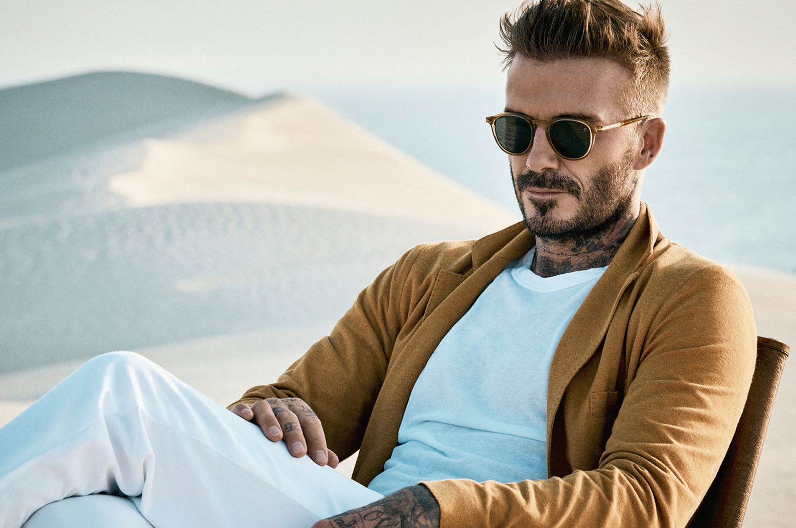 Дэвид Бекхэм представил коллекцию собственной линии очков David Beckham Весна/Лето 2023, фото 1 Дэвид Бекхэм представил коллекцию очков David Beckham Весна/Лето 2023, фото 1