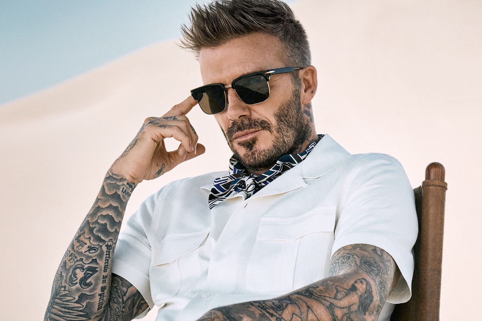 Дэвид Бекхэм представил коллекцию собственной линии очков David Beckham Весна/Лето 2023, фото 3 Дэвид Бекхэм представил коллекцию очков David Beckham Весна/Лето 2023, фото 3