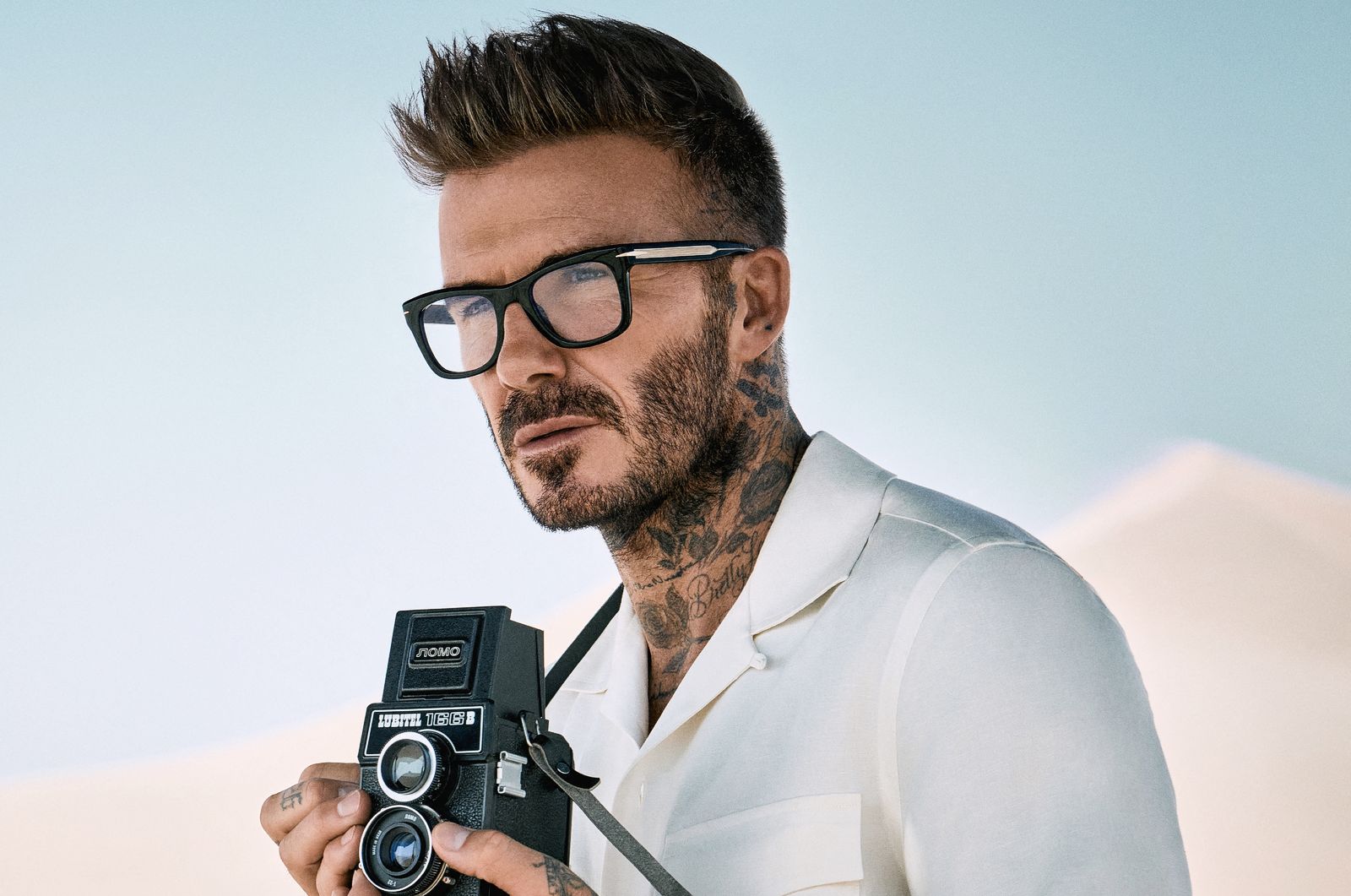 Дэвид Бекхэм представил коллекцию собственной линии очков David Beckham Весна/Лето 2023, фото 6 Дэвид Бекхэм представил коллекцию очков David Beckham Весна/Лето 2023, фото 6