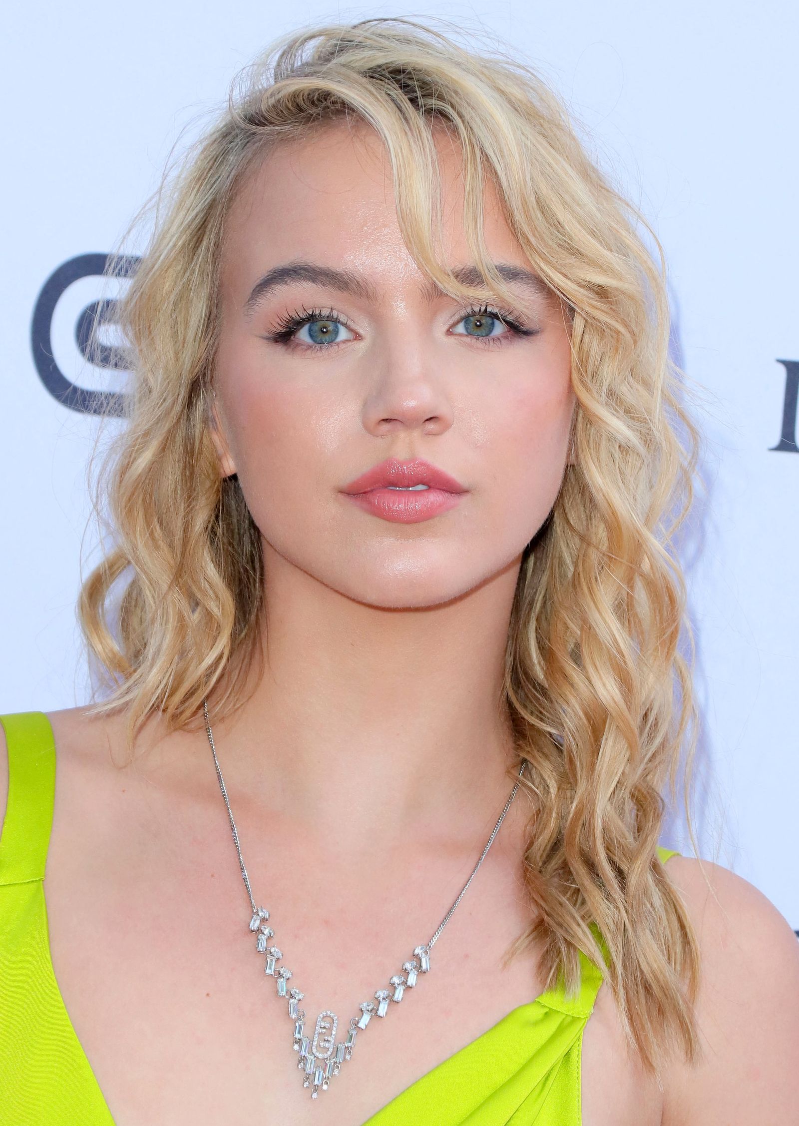 Эмма Брукс на церемонии The Daily's Fashion LA Awards 2023, 23 апреля 2023 г., фото 2 Эмма Брукс на церемонии The Daily's Fashion LA Awards 2023 в Беверли-Хиллз, 23 апреля 2023 г., фото 2