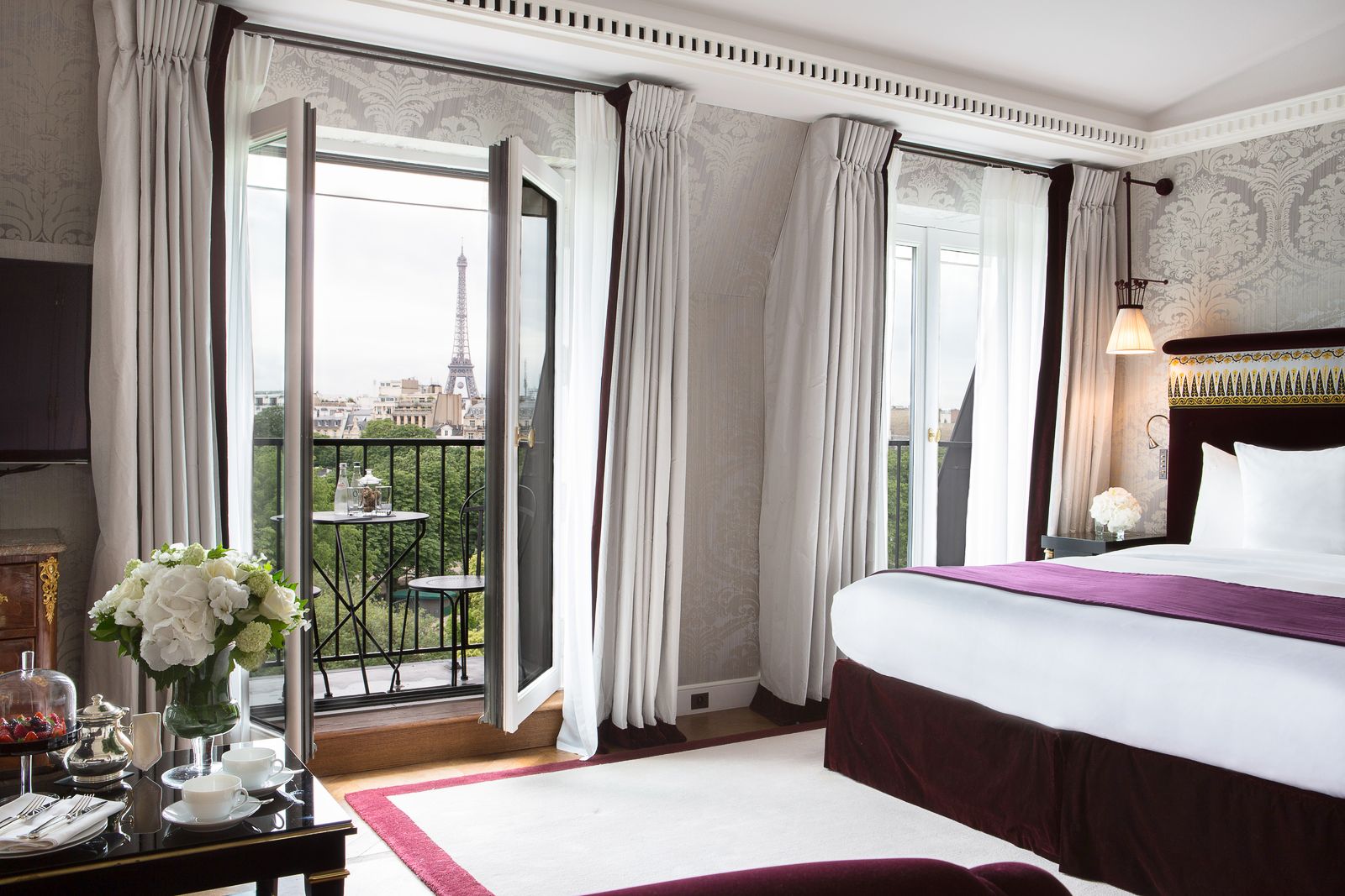 Junior Suite в отеле La Réserve Paris в Париже Junior Suite в отеле La Réserve Paris