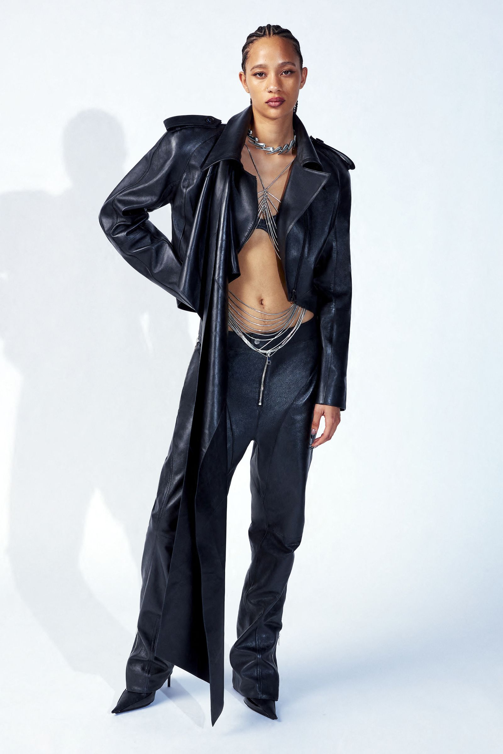Лукбук коллекции H&M x Mugler, фото 13 Лукбук коллекции H&M x Mugler, 5 апреля 2023 г., фото 13