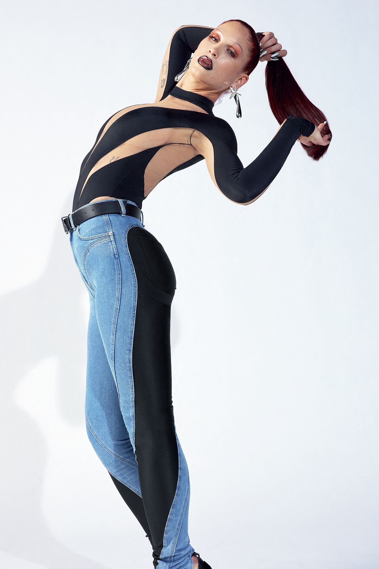 Лукбук коллекции H&M x Mugler, фото 31 Лукбук коллекции H&M x Mugler, 5 апреля 2023 г., фото 31
