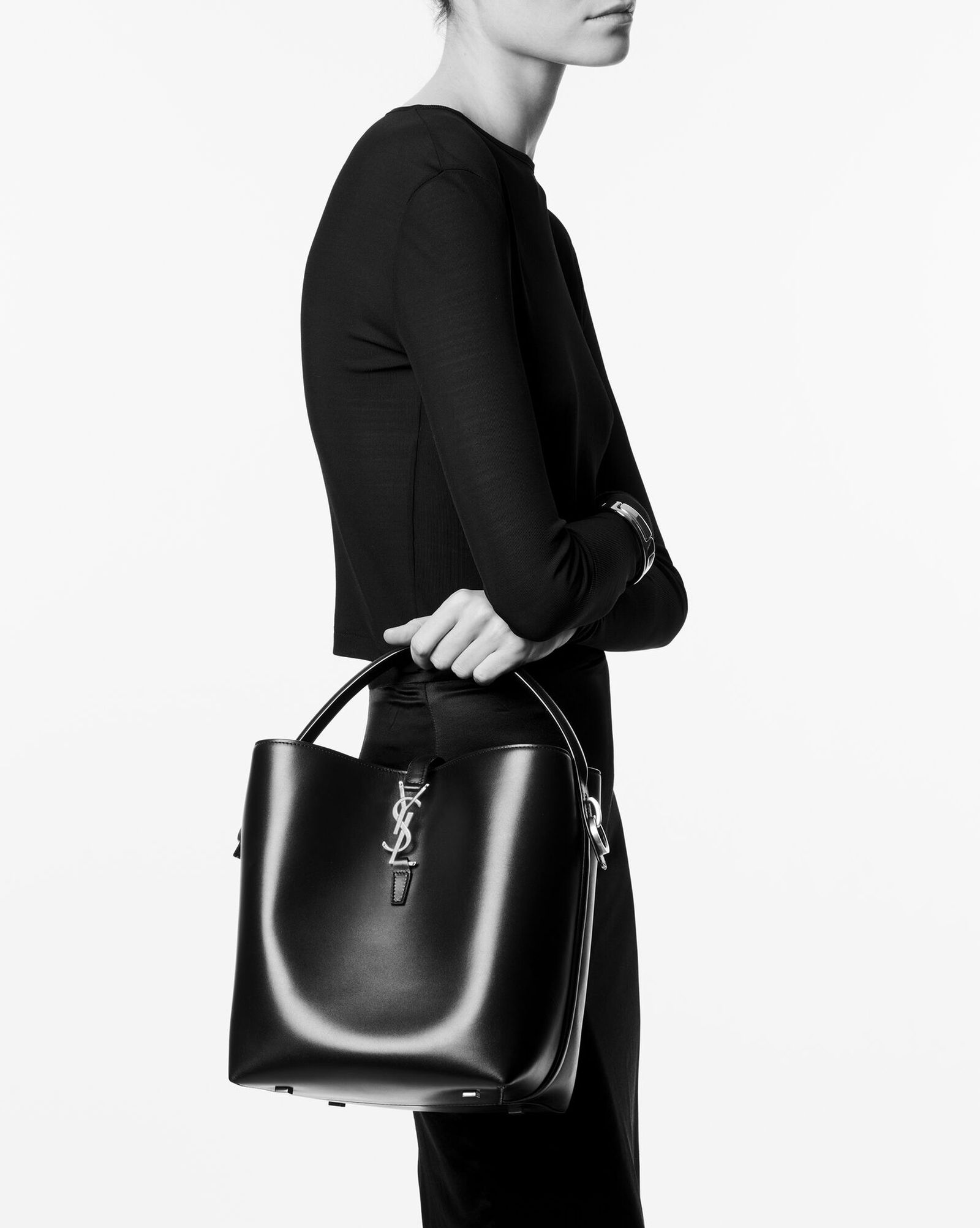 Сумка Saint Laurent LE 37, фото 2 Сумка-ведро Saint Laurent LE 37, фото 2