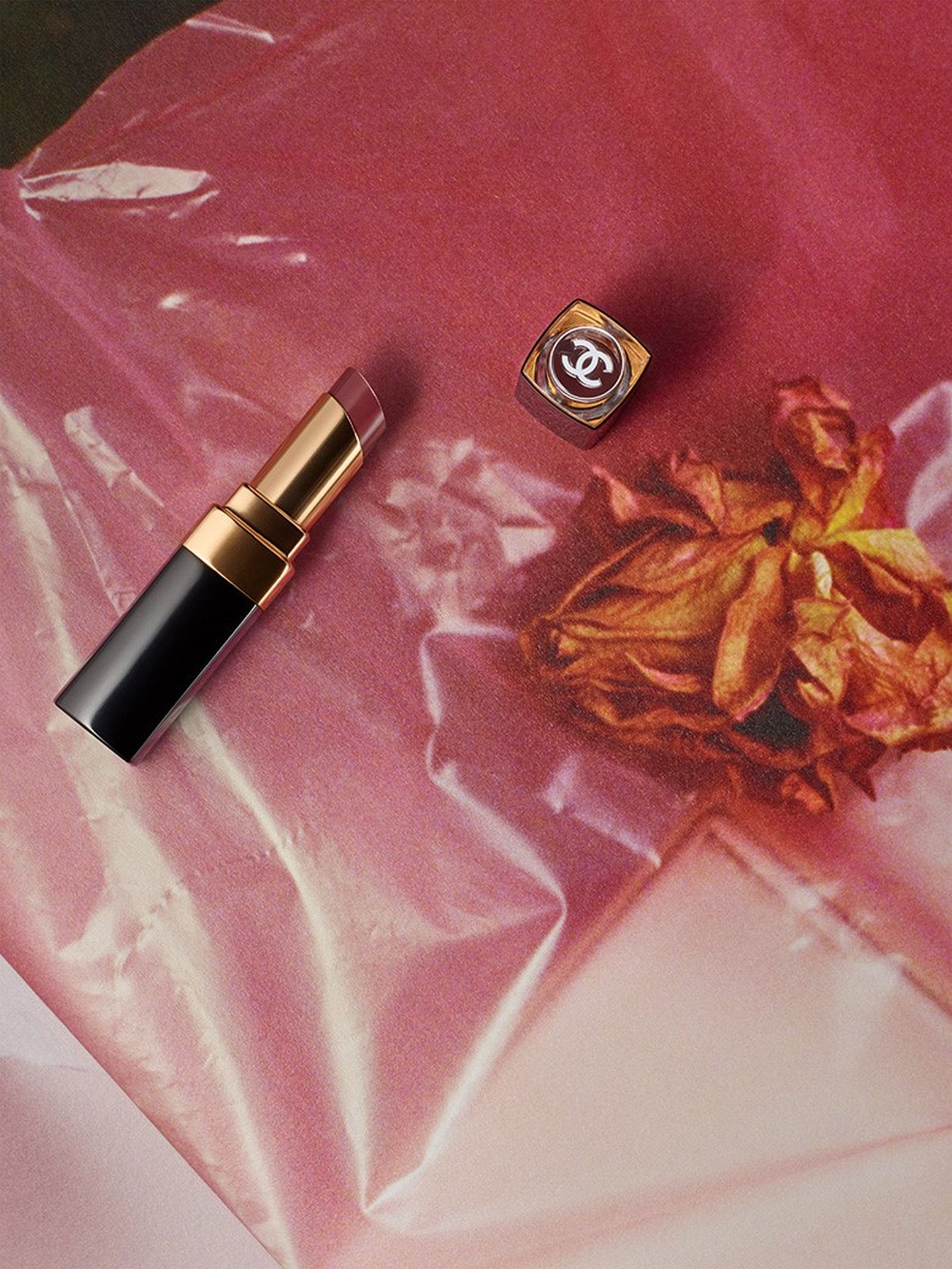 Chanel Rouge Coco Flash, фото 1 Chanel, увлажняющая помада-блеск для губ Rouge Coco Flash, фото 1