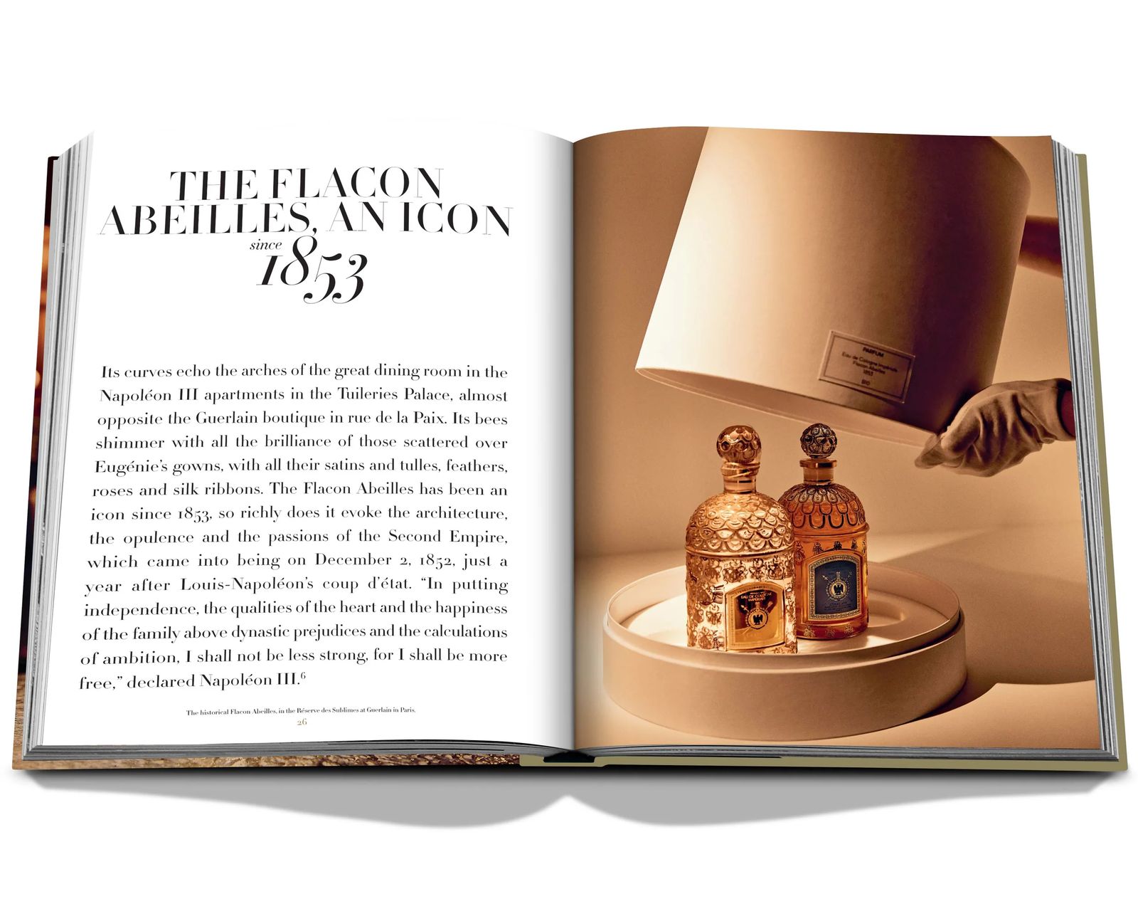 Издательство Assouline представляет издание «Guerlain: An Imperial Icon» к 170-летию Flacon aux Abeilles, фото 1 «Guerlain: An Imperial Icon» к 170-летию Flacon aux Abeilles, фото 2