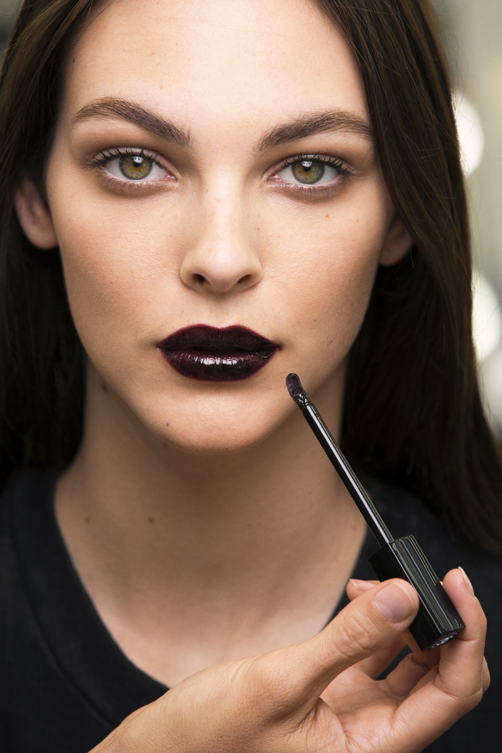 Beauty Backstage: как создавался макияж для шоу Chanel Cruise 2019/20, фото 6 Как создавался макияж для шоу Chanel Cruise 2019/20, фото 6