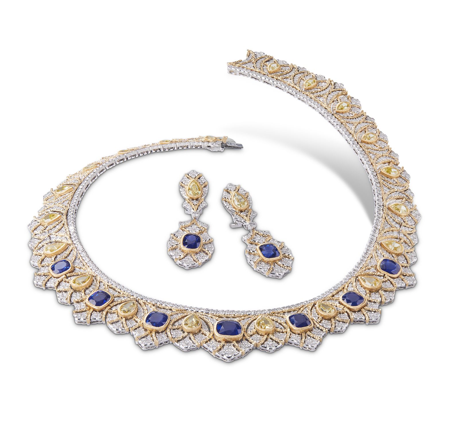 Ожерелье, серьги из коллекции Mosaico от Buccellati Ожерелье, серьги из ювелирной коллекции Mosaico от Buccellati
