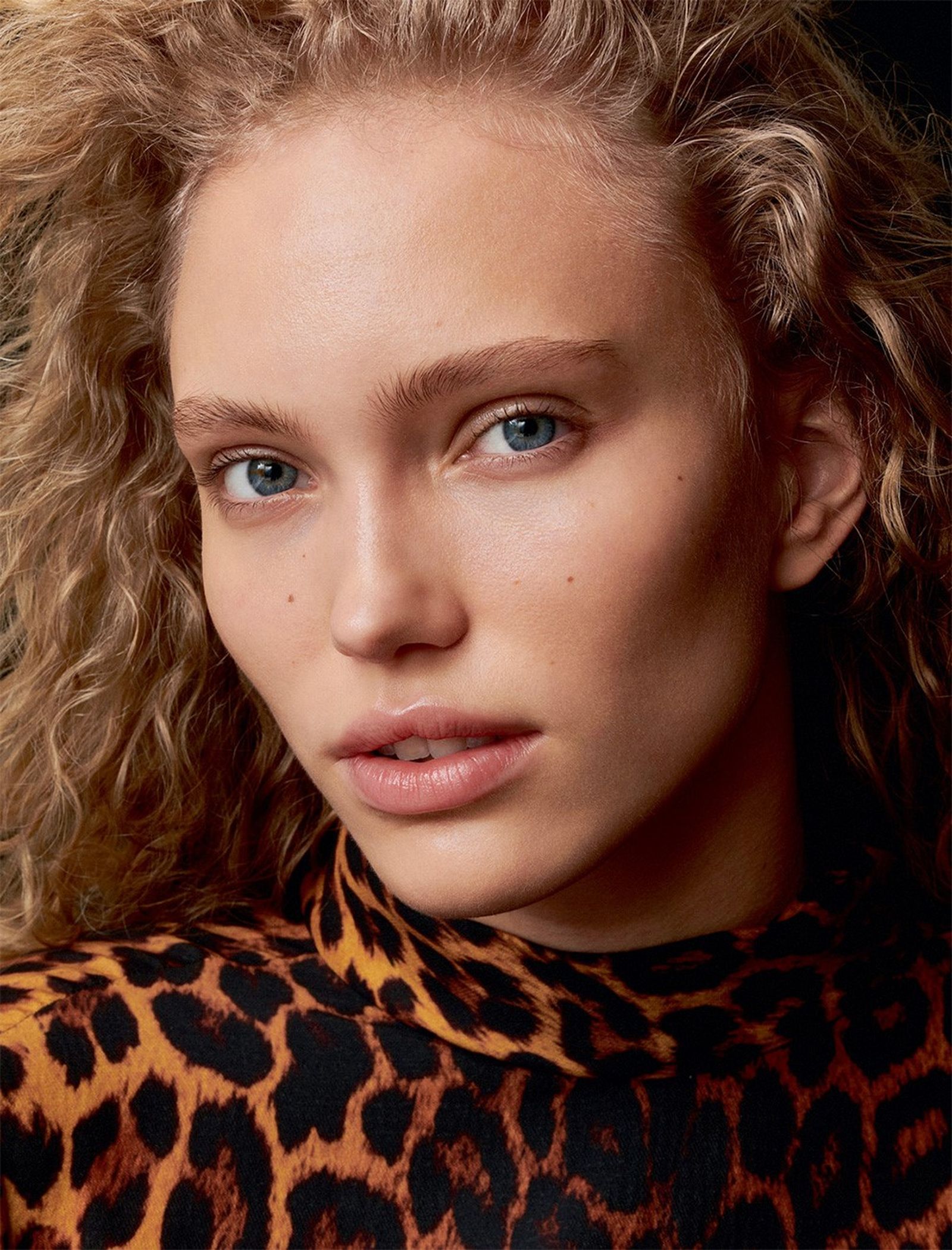 What's New Beauty: Ким ван дер Лаан перед объективом Лиз Коллинз для Elle France, фото 7 Ким ван дер Лаан перед объективом Лиз Коллинз для Elle France, фото 7