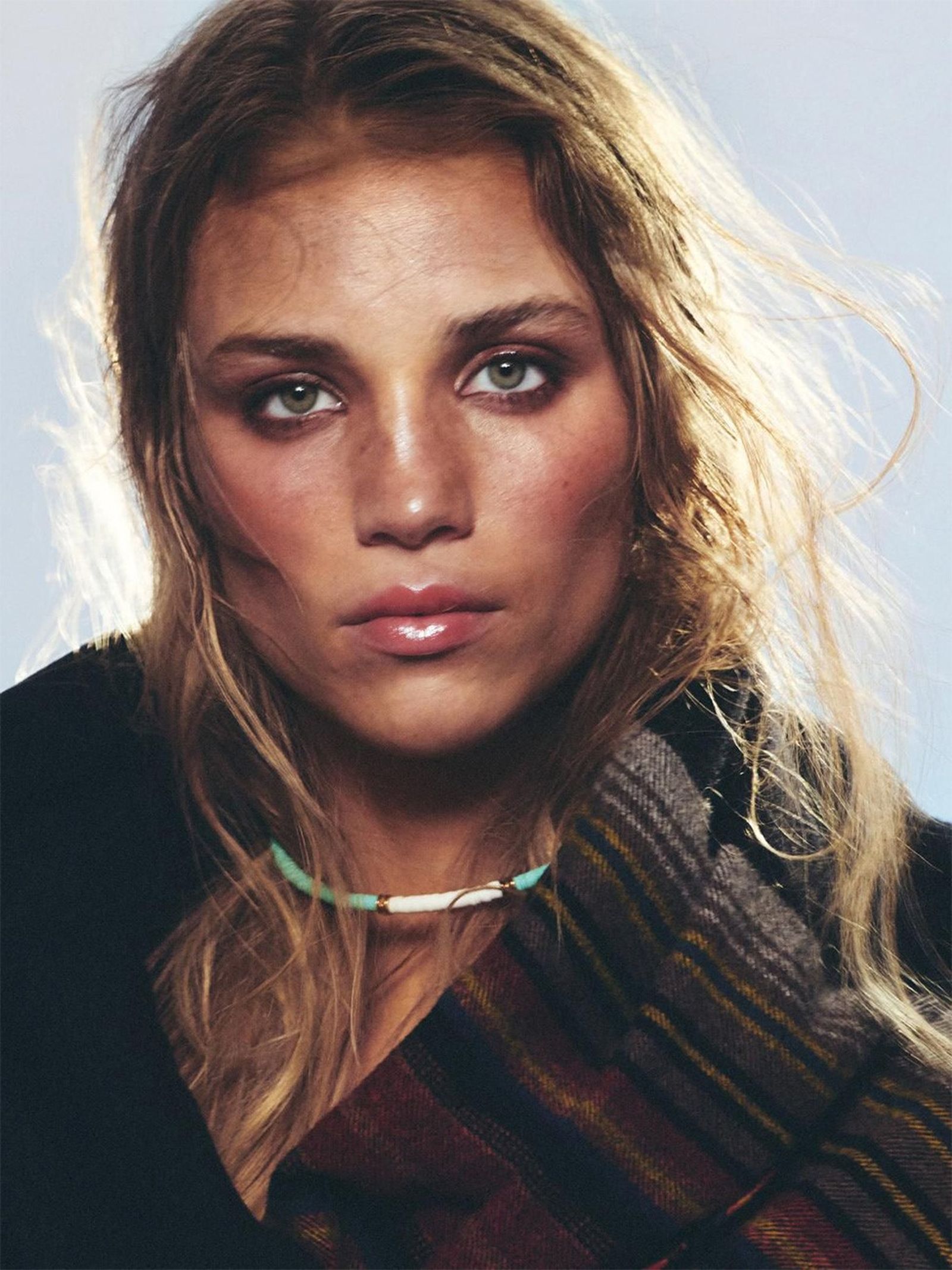 Фотосерия «A Fleur De Peau» Дэвида Симса (David Sims) для апрельского номера Vogue Paris, фото 8 Фотосерия «A Fleur De Peau» Дэвида Симса (David Sims) для Vogue Paris, фото 8