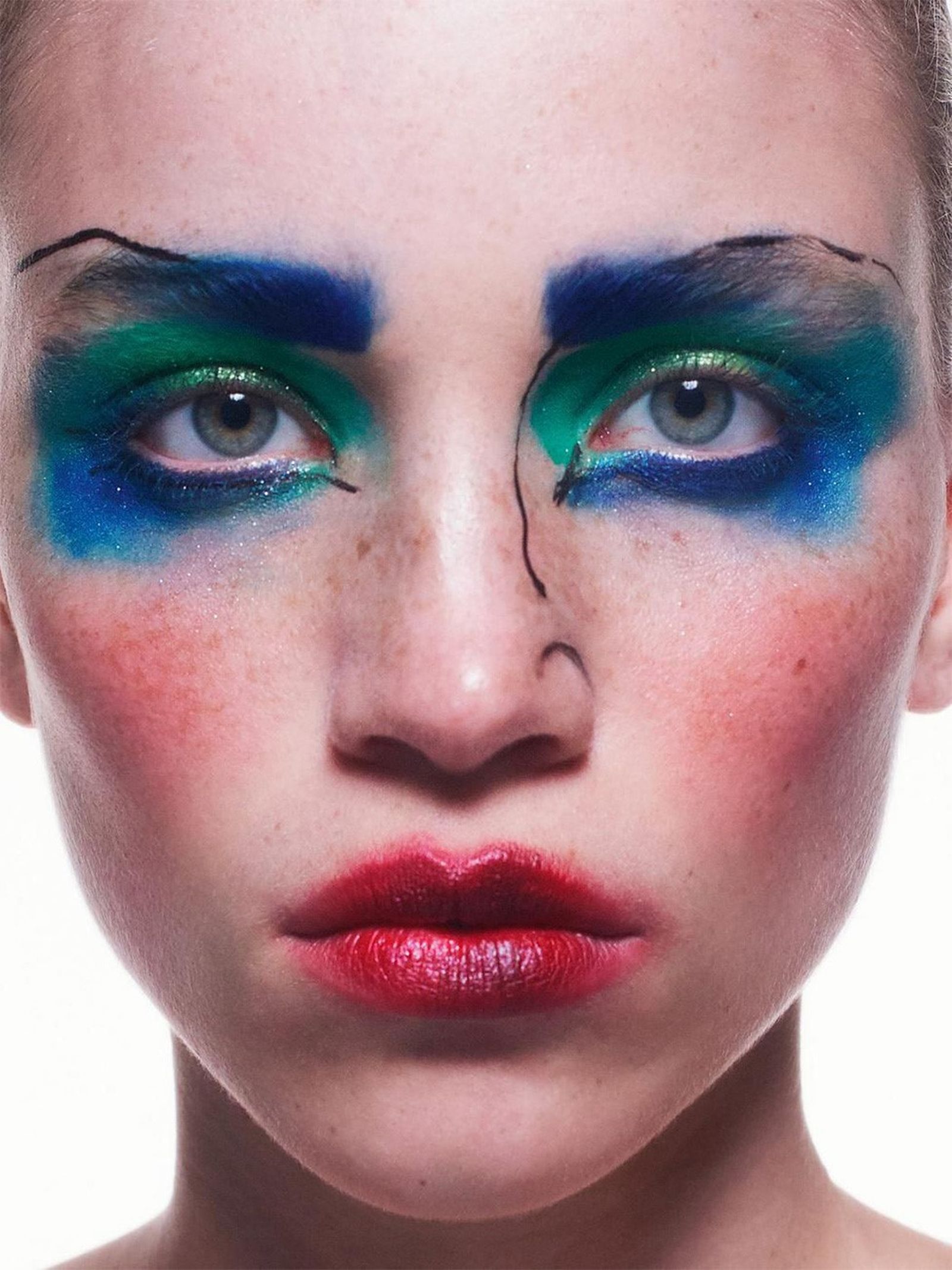 Фотосерия «A Fleur De Peau» Дэвида Симса (David Sims) для апрельского номера Vogue Paris, фото 10 Фотосерия «A Fleur De Peau» Дэвида Симса (David Sims) для Vogue Paris, фото 10