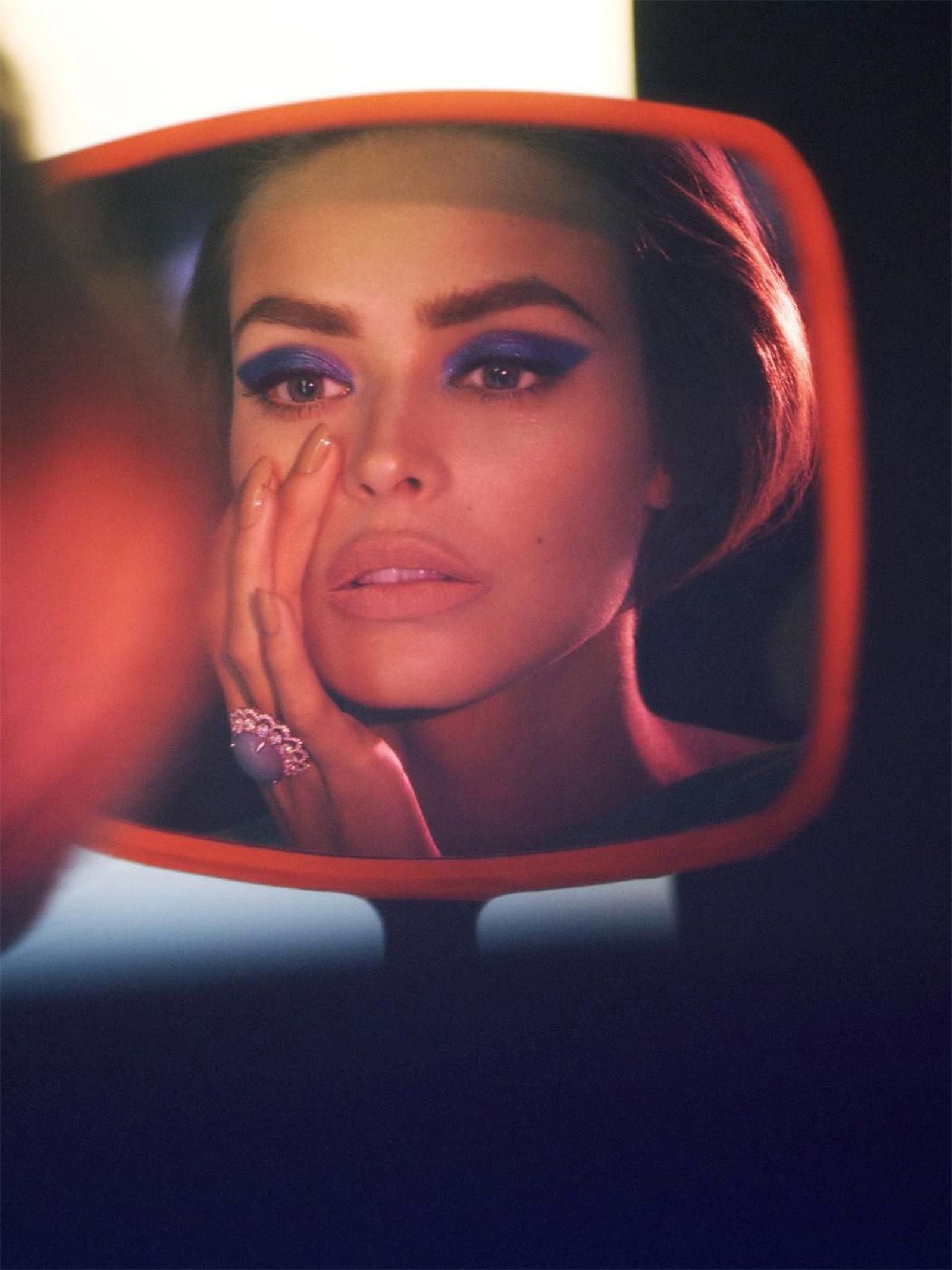 Фотосерия «A Fleur De Peau» Дэвида Симса (David Sims) для апрельского номера Vogue Paris, фото 13 Фотосерия «A Fleur De Peau» Дэвида Симса (David Sims) для Vogue Paris, фото 13