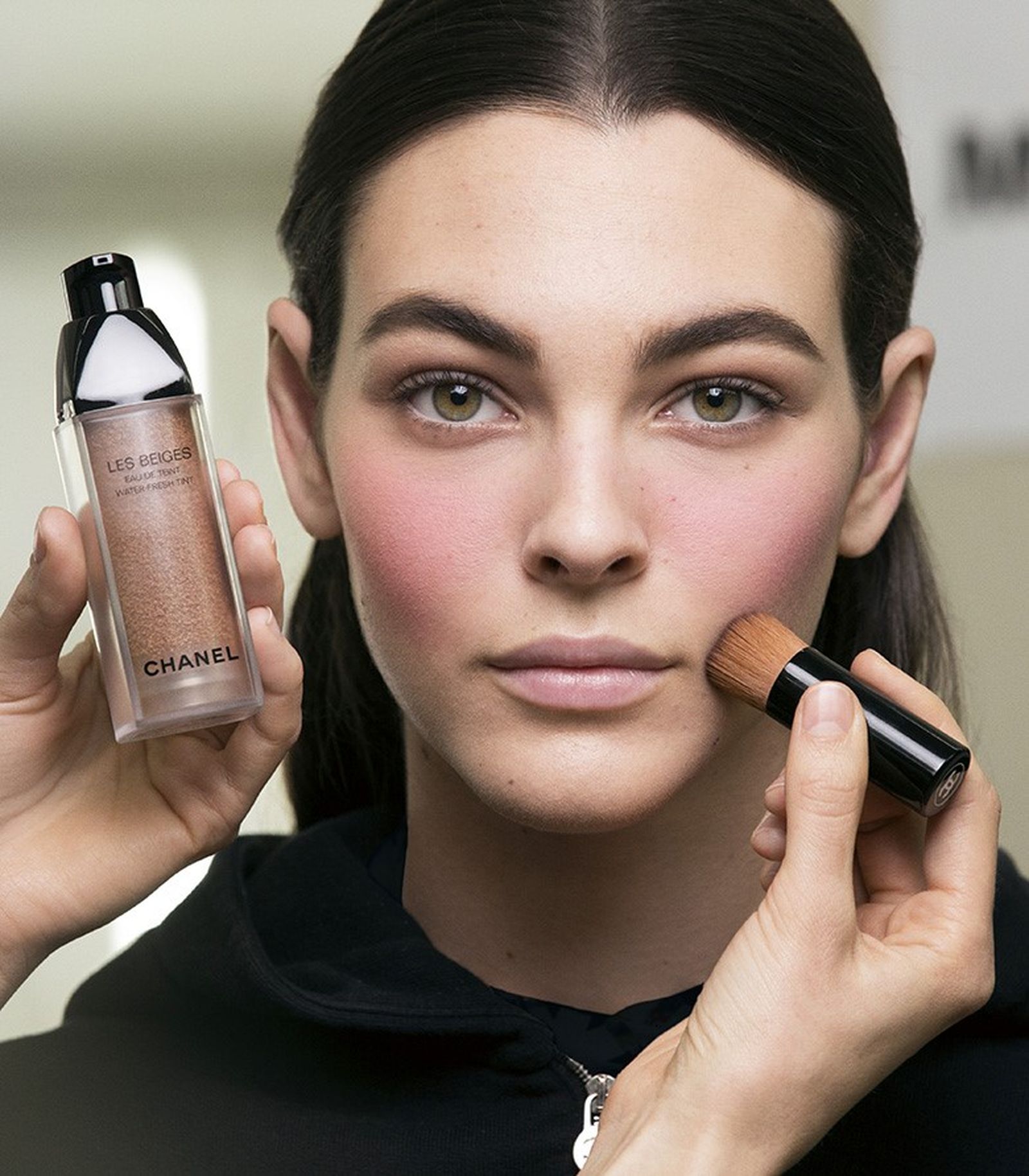 Beauty Backstage: как создавался макияж для шоу Chanel Ready-To-Wear осень-зима 2019/2020, фото 2 Как создавался макияж для шоу Chanel Ready-To-Wear осень-зима 2019/2020, фото 2