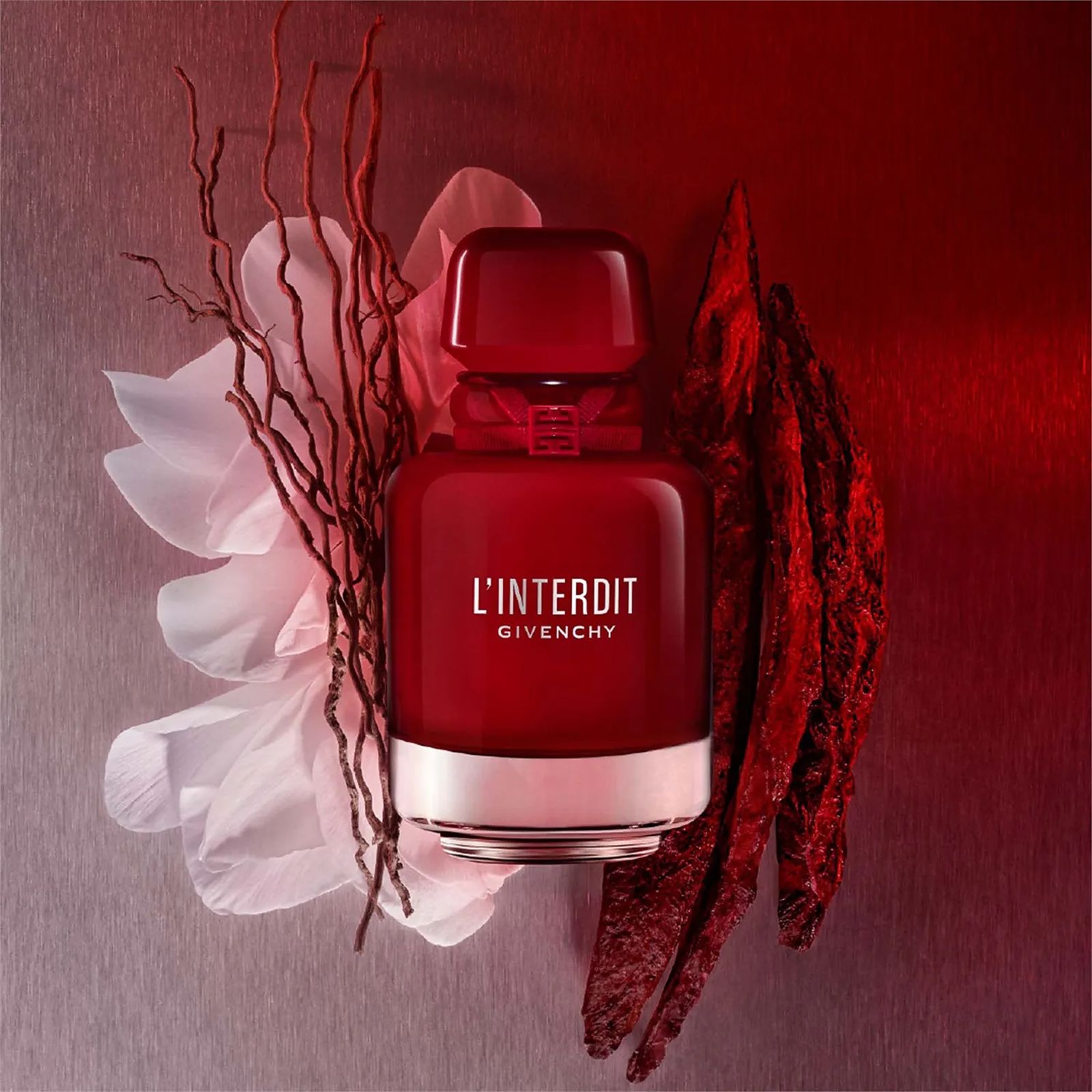 аромат L’Interdit Rouge Ultime от Givenchy, фото 1 L’Interdit Rouge Ultime от Givenchy, фото 1