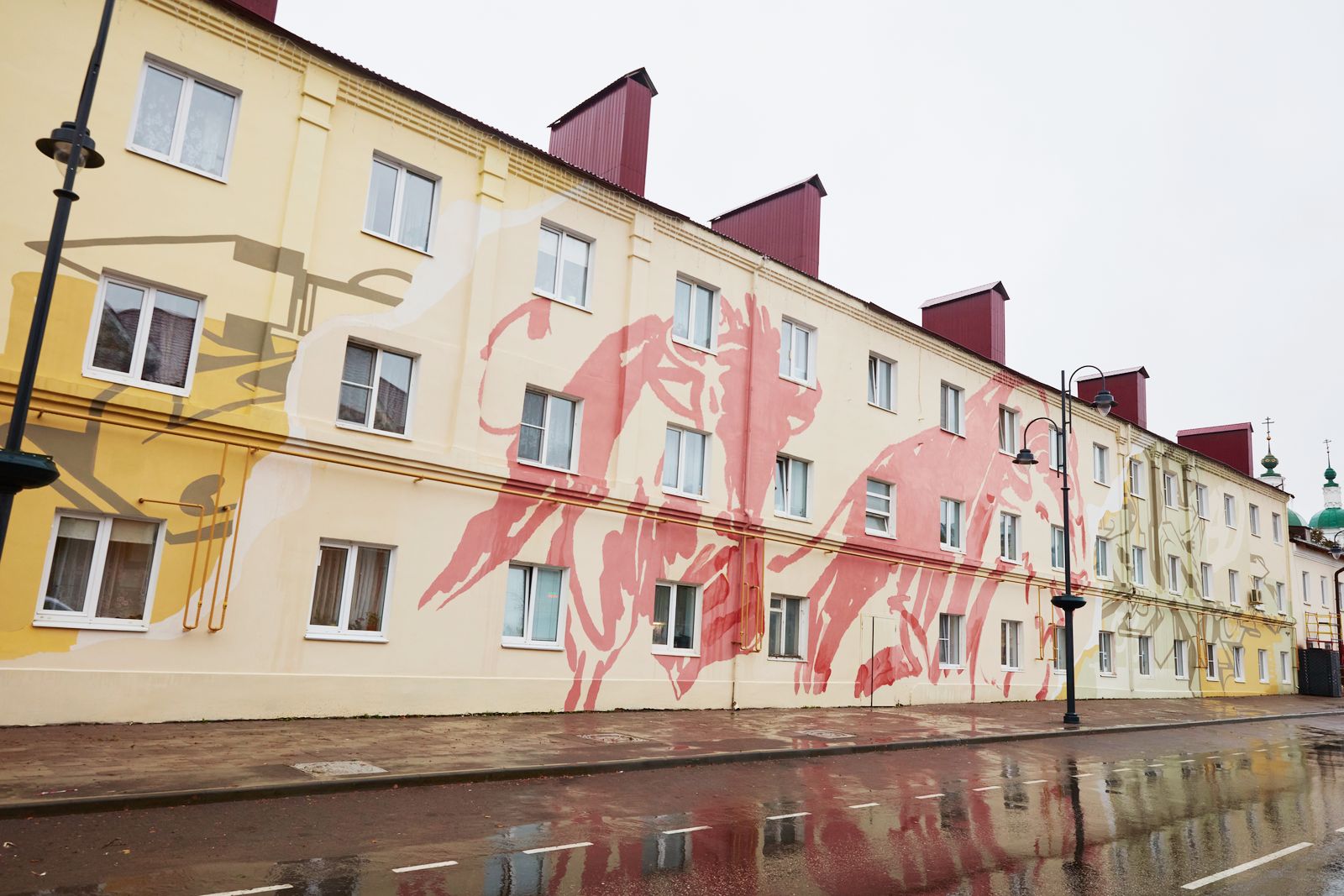 Арт-десант Полины Аскери и художников Askeri Gallery в Зарайске, фото 1