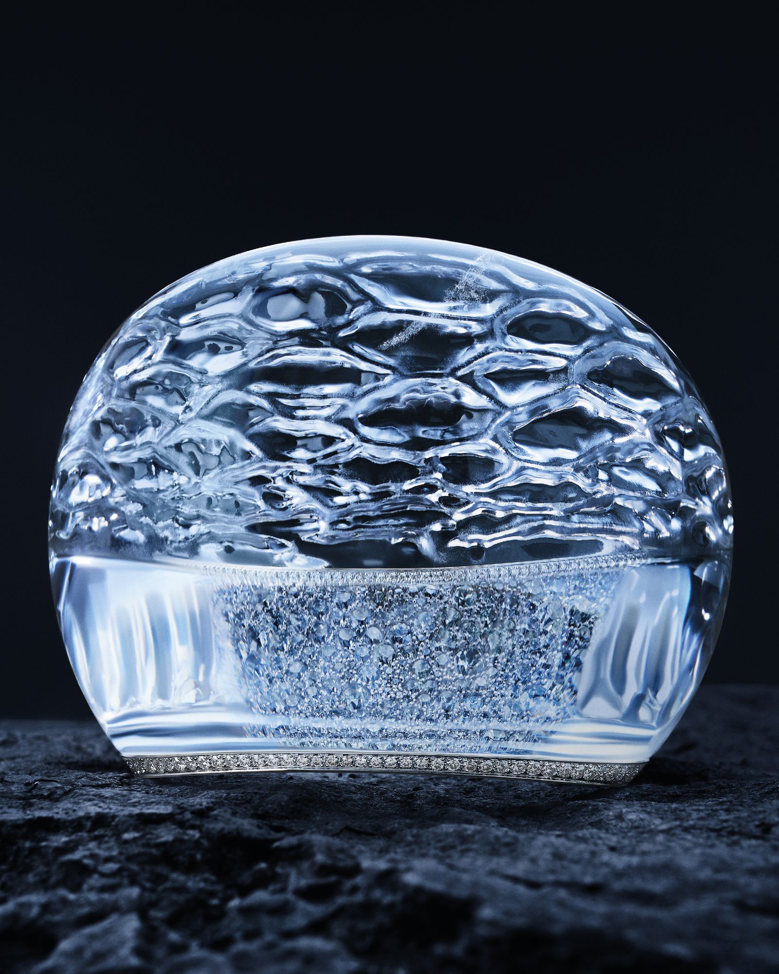 Украшения Бушерон «Or Bleu»: браслет Ciel De Glace Коллекция Carte Blanche Boucheron 2024: браслет Ciel De Glace