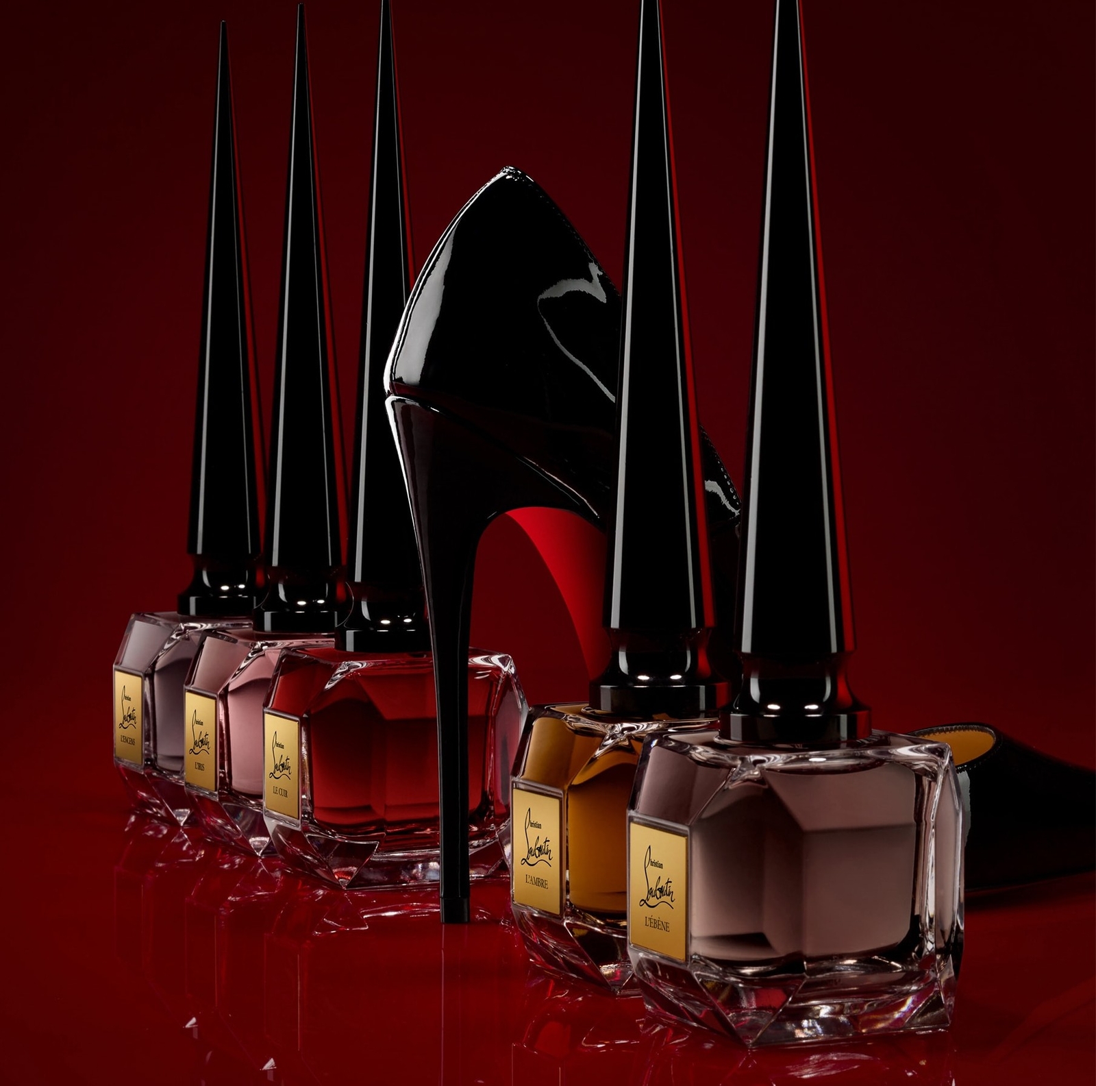 Fétiche от Christian Louboutin Коллекция ароматов Фетиш от Лубутена