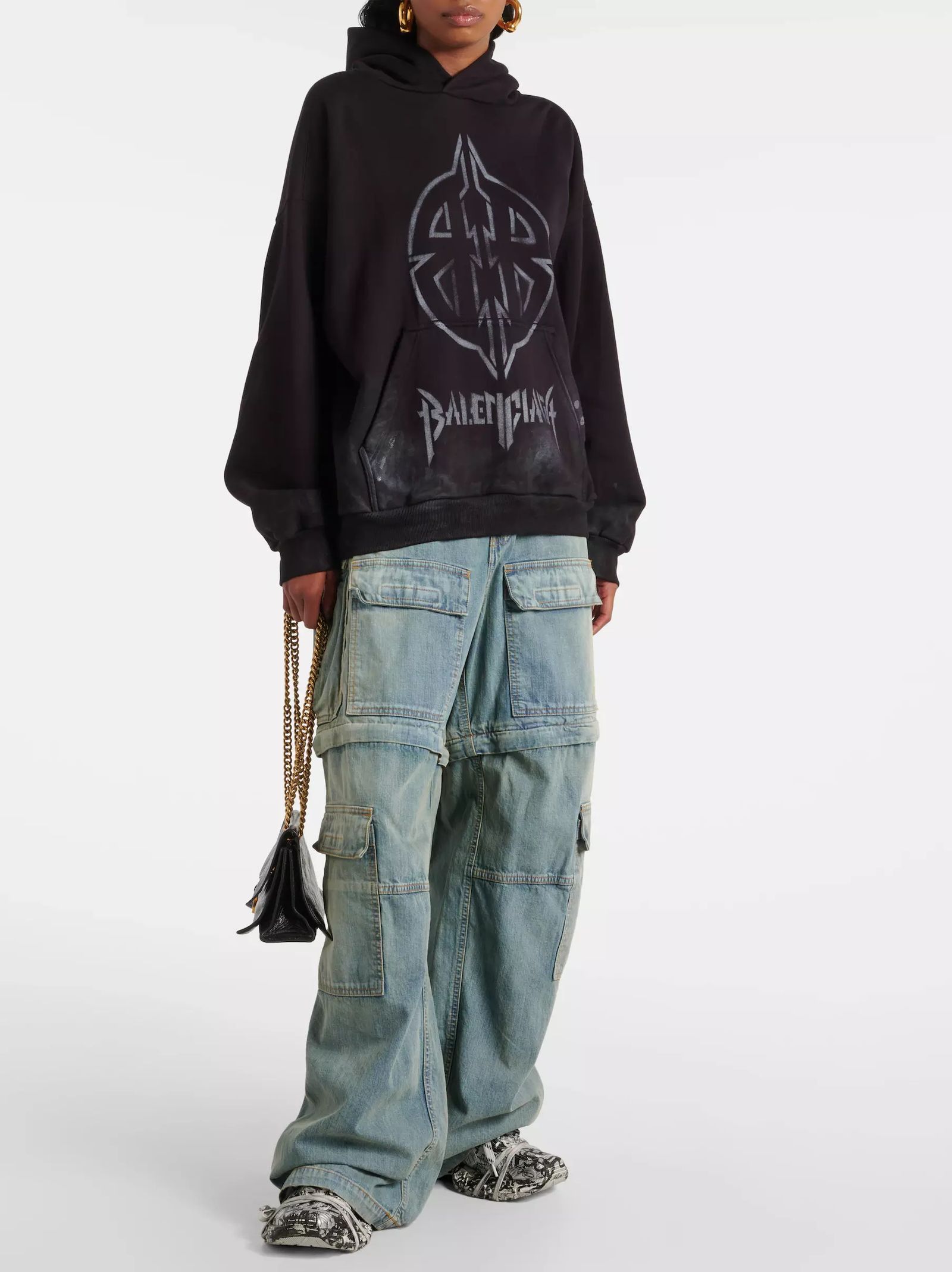 Balenciaga 2024/25 Модные тренды 2024/25: Balenciaga 3XL Extreme Graffiti