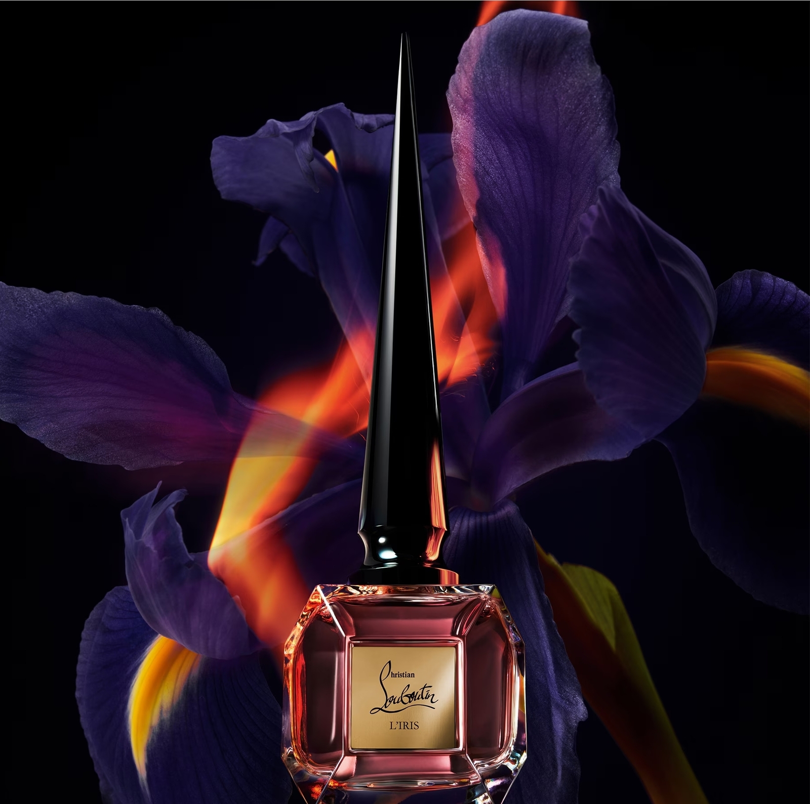 Коллекция ароматов Фетиш от Лубутена: Fétiche L'Iris Fétiche от Christian Louboutin: Fétiche L'Iris