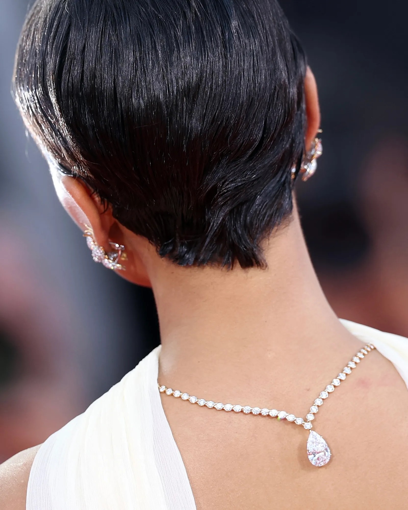 Кинофестиваль в Венеции 2024: Тейлор Расселл в Tiffany & Co. Драгоценности Венецианского кинофестиваля 2024: Тейлор Расселл в Tiffany & Co.