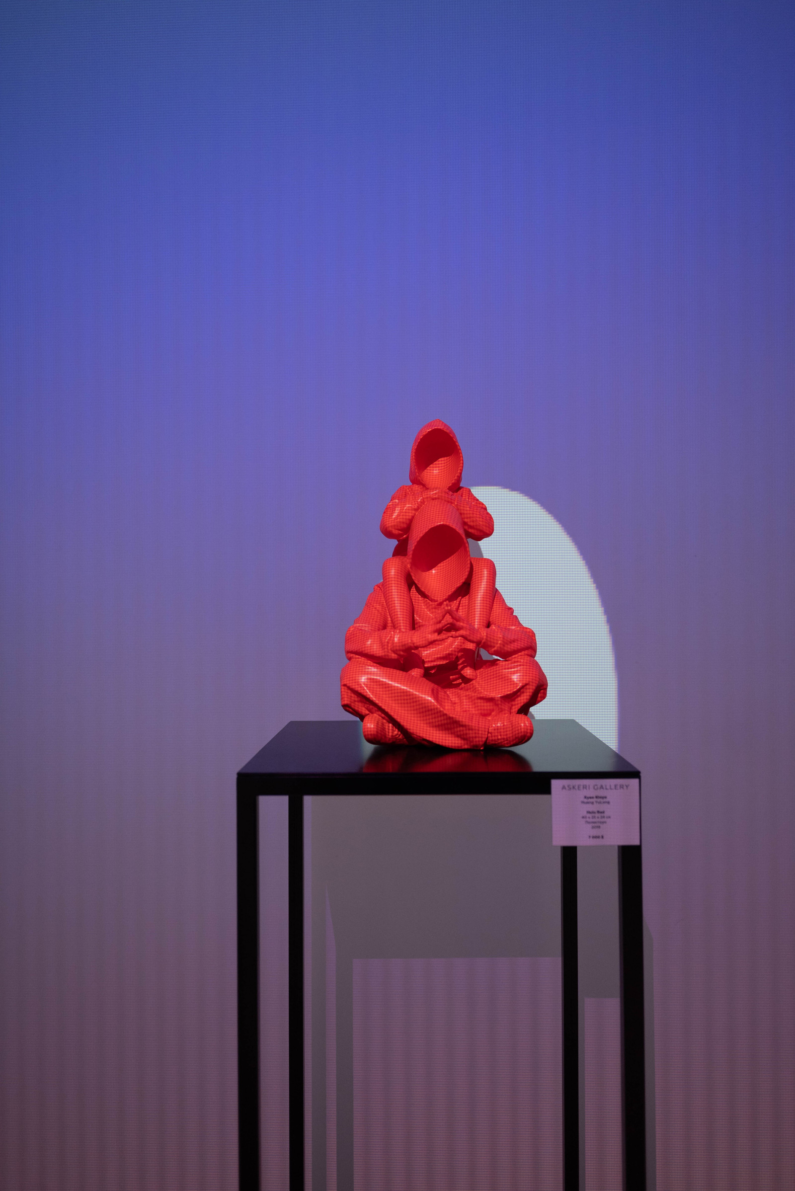 Скульптура Хуана Юлуна в Askeri Gallery Выставка «Планы на будущее» в Askeri Gallery: работа Хуана Юлуна