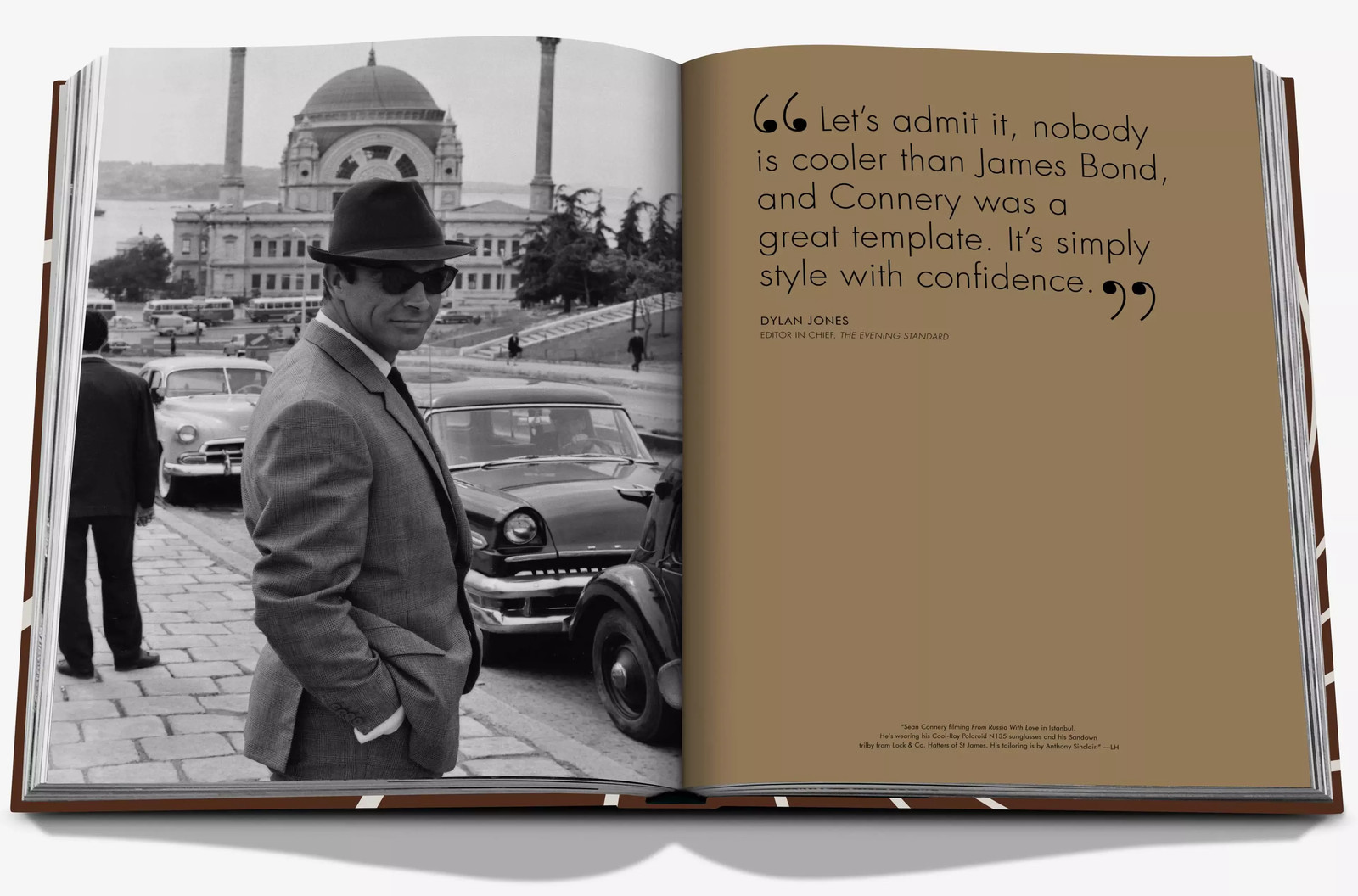 Шон Коннери в книге «Стиль Джеймса Бонда» Книга «James Bond Style»: Шон Коннери