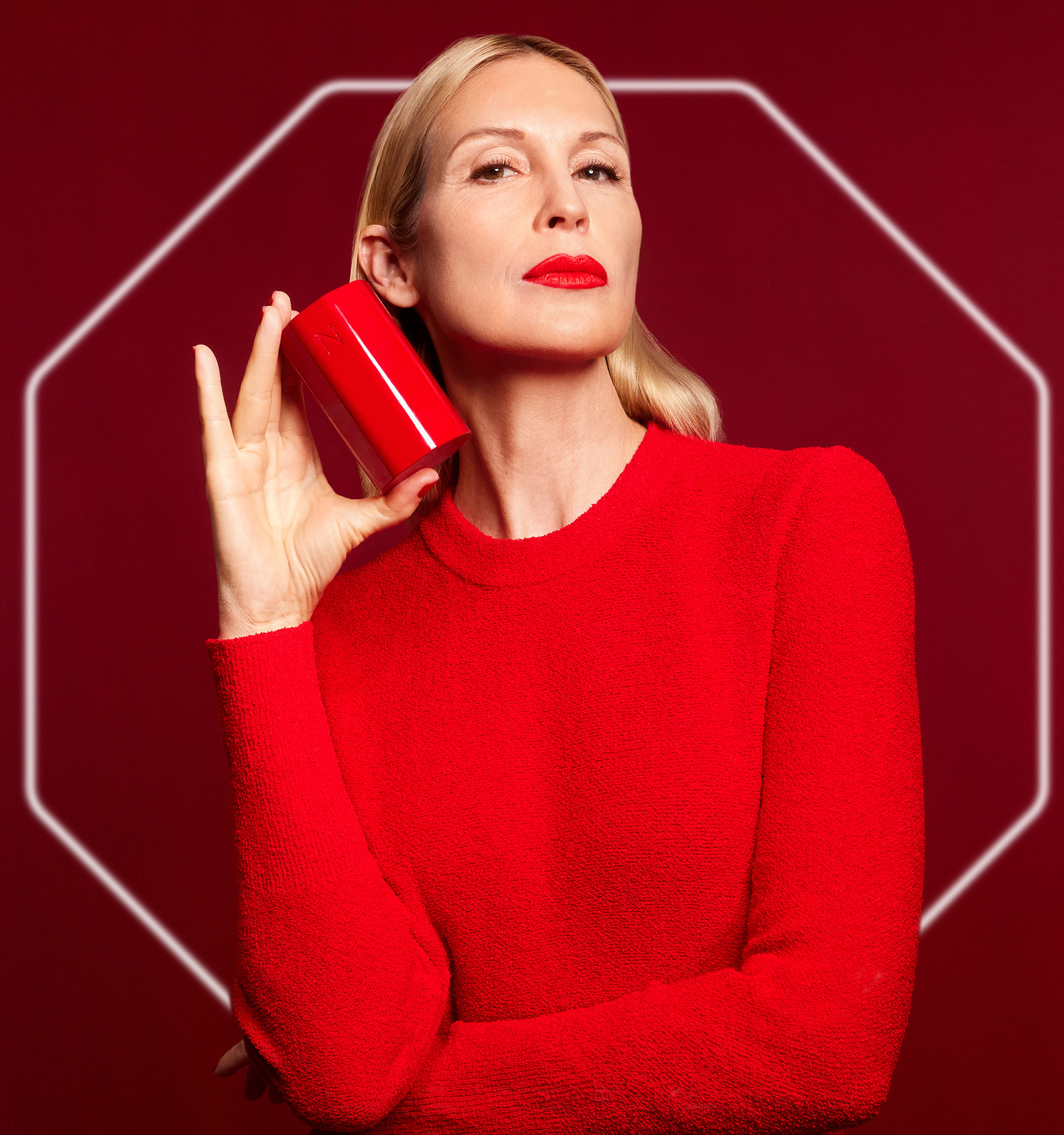 Келли Разерфорд и Noble Panacea Масло Absolute Nourishing Lift Oil от Noble Panacea и Келли Разерфорд