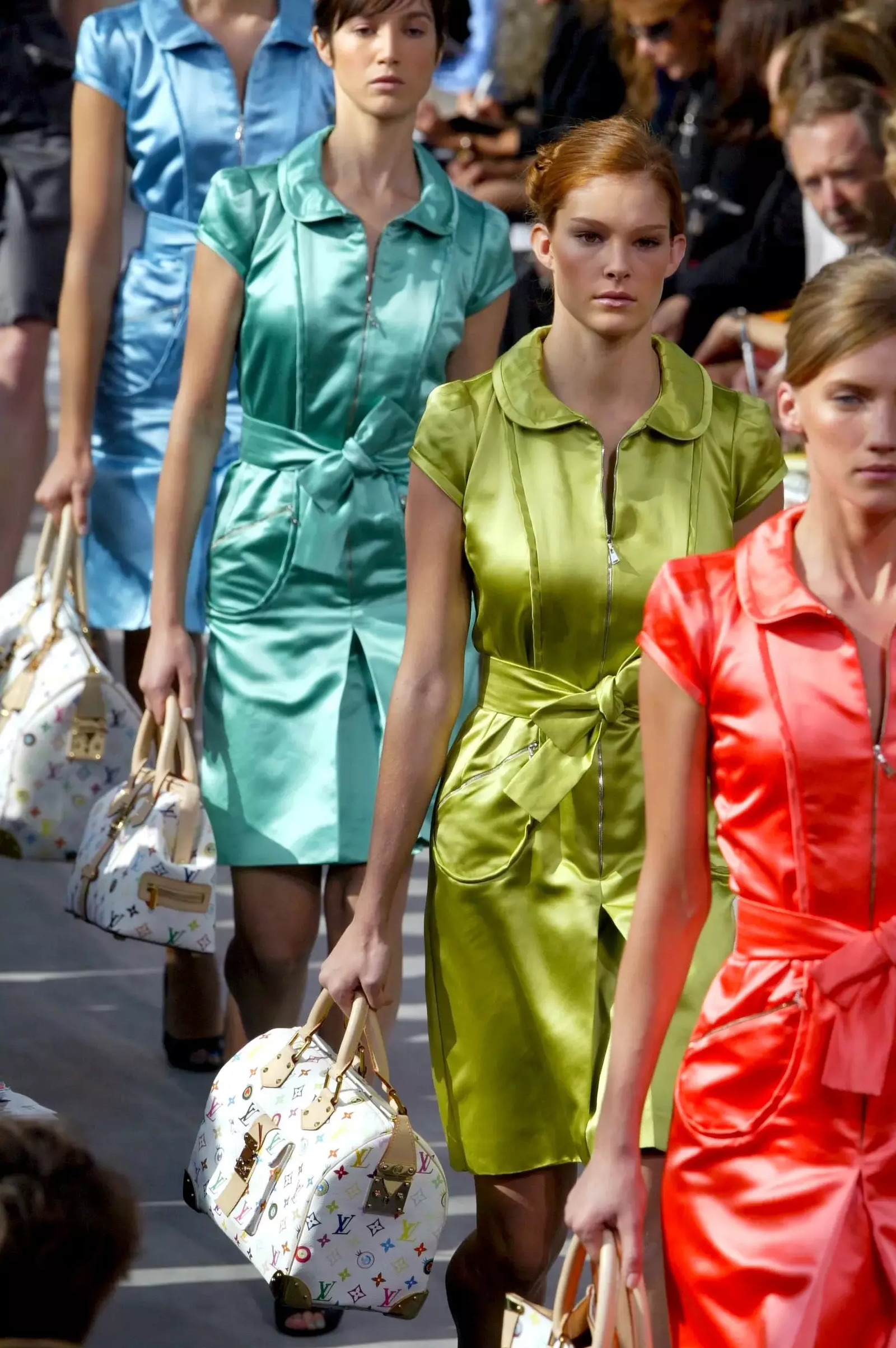 Louis Vuitton SS 2003 Показ Louis Vuitton Весна-Лето 2003
