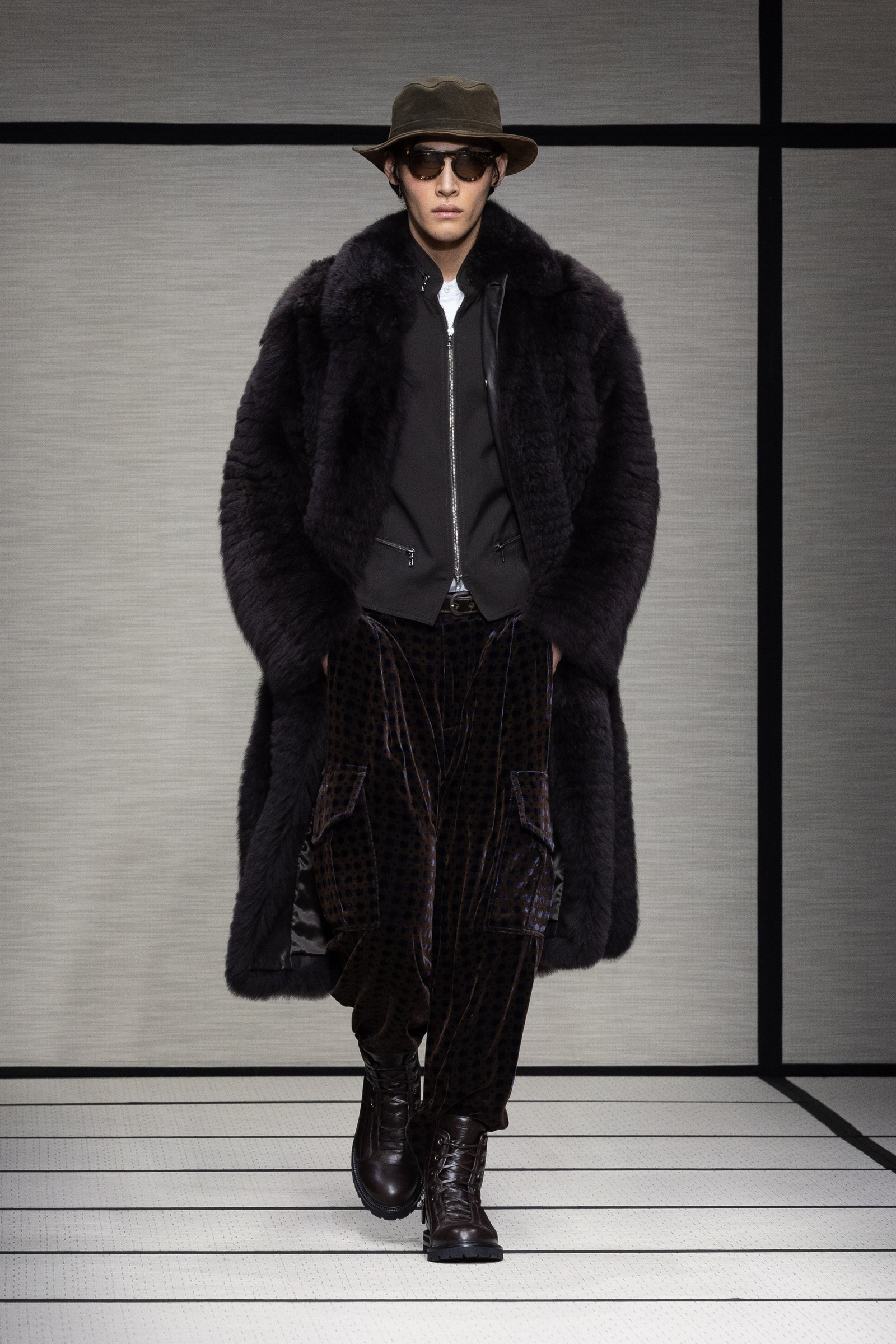 Мужской аутфит Giorgio Armani FW 25/26 Мужская мода Осень/Зима 25/26: Giorgio Armani