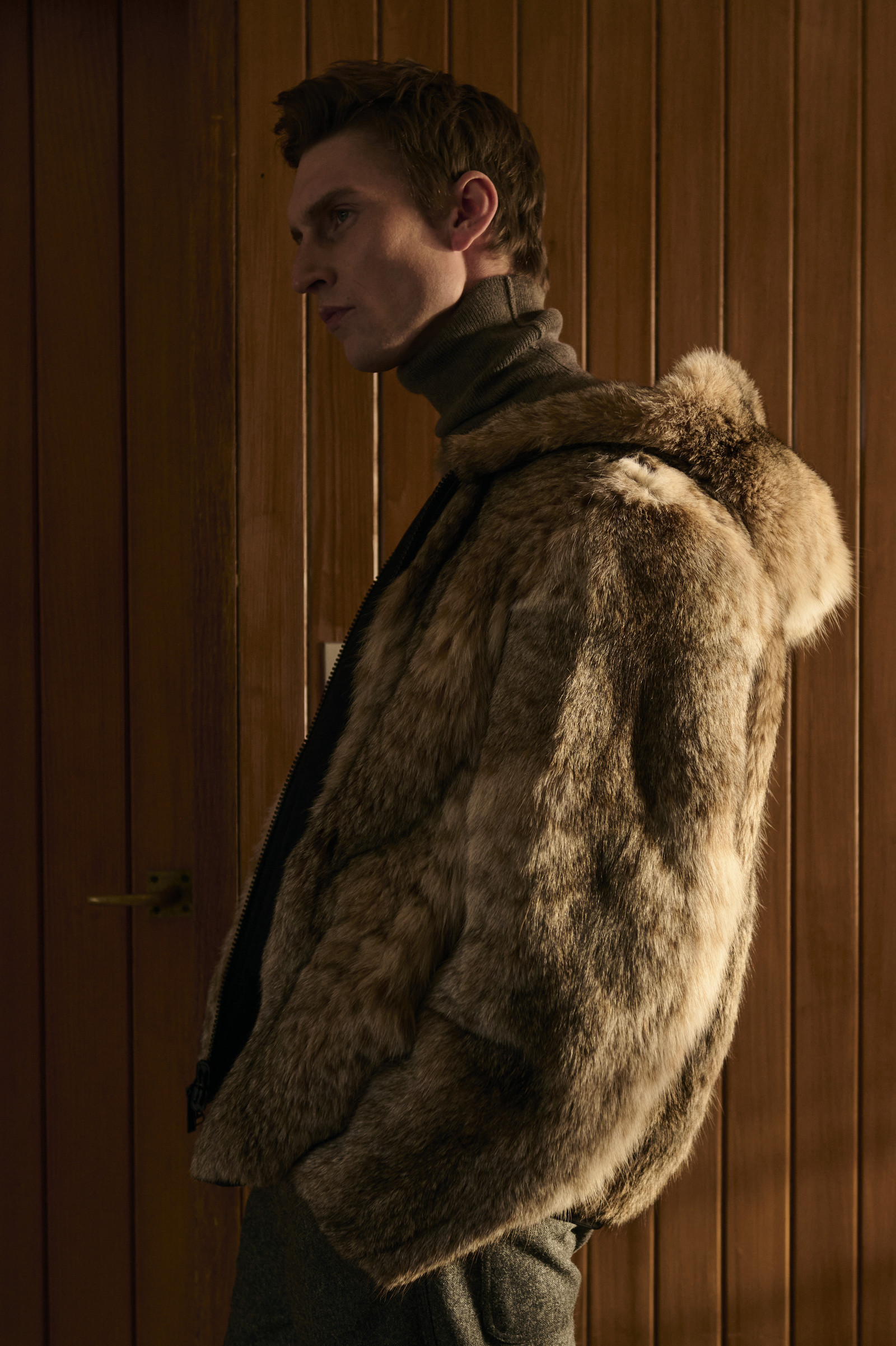 Yves Salomon Homme FW 2025/26 Мужская мода Осень/Зима 25/26: меховая куртка Yves Salomon Homme