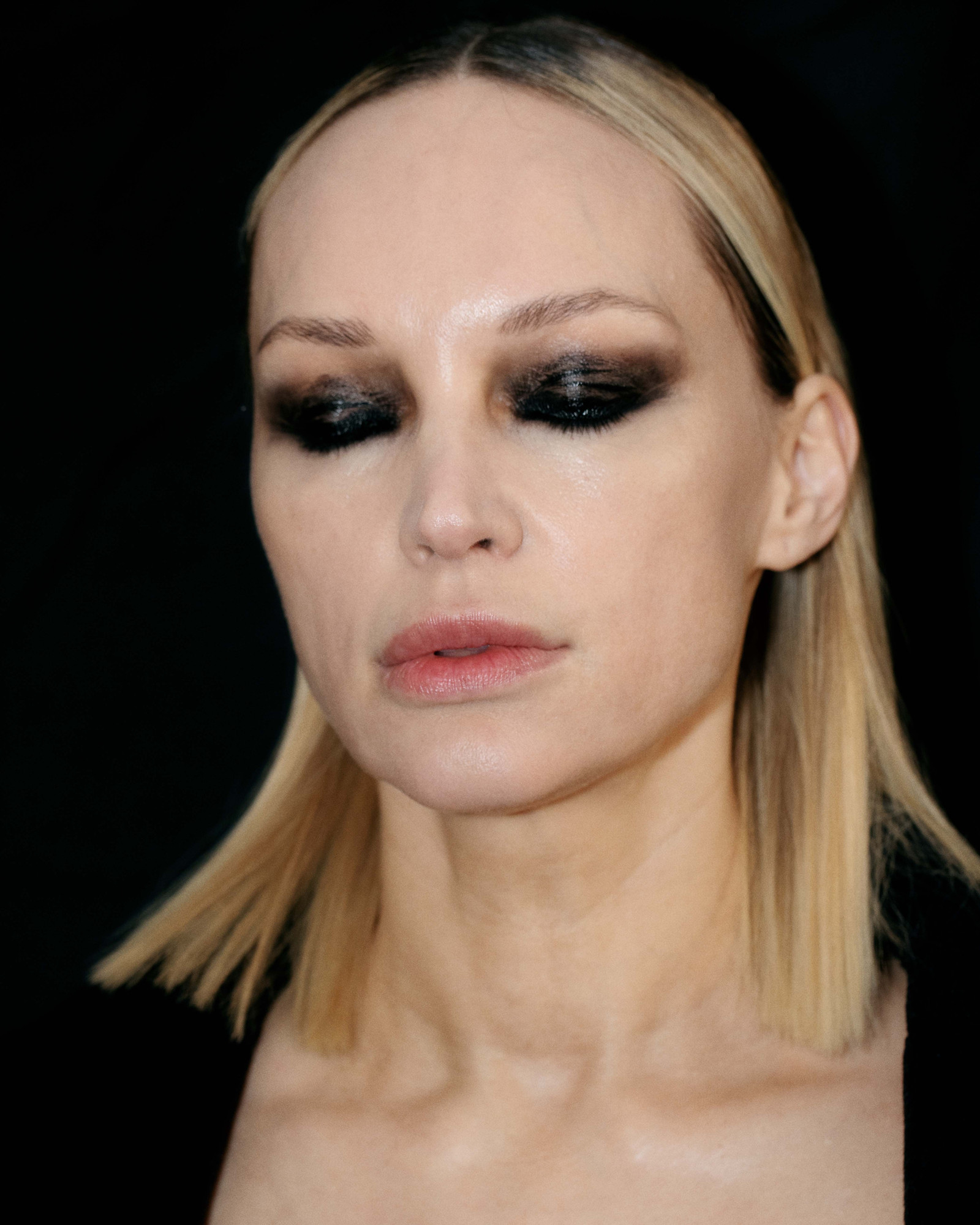 Мода Осень/Зима 25/26: макияж MAC Модные тренды FW 25/26: макияж MAC